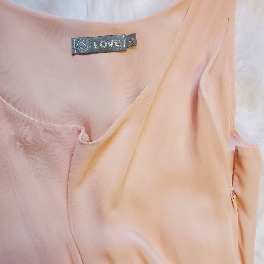 Love high low flowy light pink dress